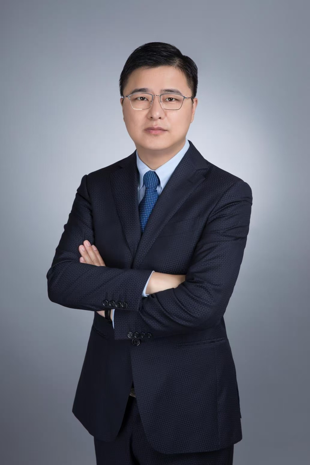 （图为国泰海通证券业务总监、投资银行业务委员会总裁郁伟君）